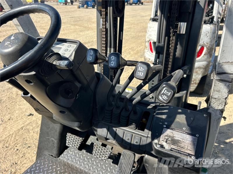 Nissan CF40LP Muut haarukkatrukit