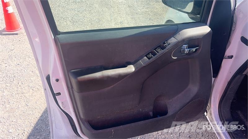 Nissan Frontier 4x2 Crew Cab Pickup Anders
