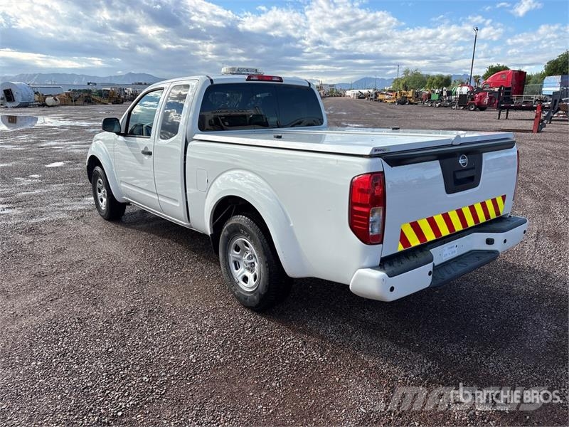 Nissan Frontier 4x2 Extended Cab Pickup Anders