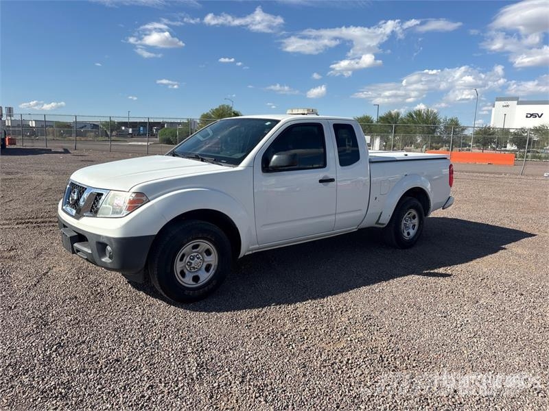Nissan Frontier 4x2 Extended Cab Pickup Andre