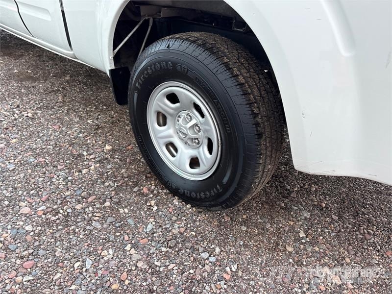 Nissan Frontier 4x2 Extended Cab Pickup Anders