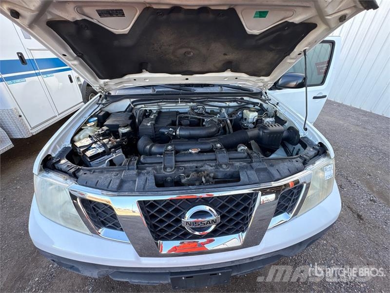 Nissan Frontier 4x2 Extended Cab Pickup Drugi