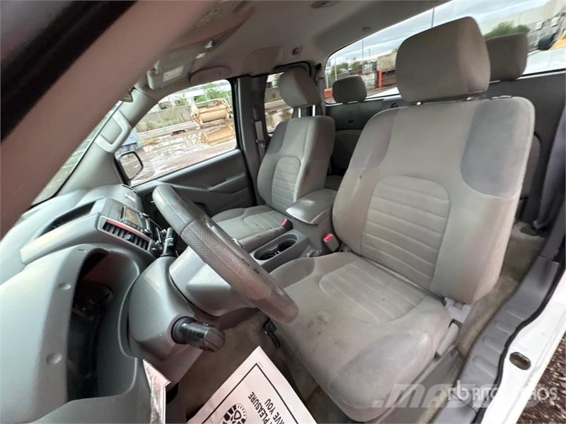 Nissan Frontier 4x2 Extended Cab Pickup Anders