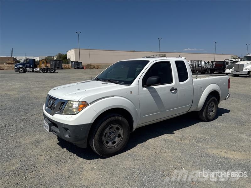 Nissan Frontier 4x2 Extended Cab Pickup Други