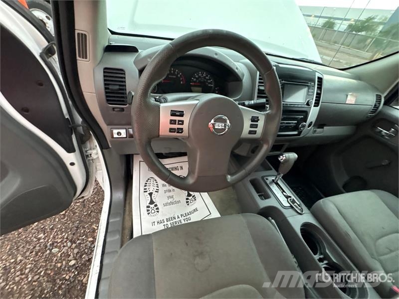 Nissan Frontier 4x2 Extended Cab Pickup Anders