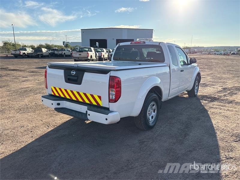 Nissan Frontier 4x2 Extended Cab Pickup Anders