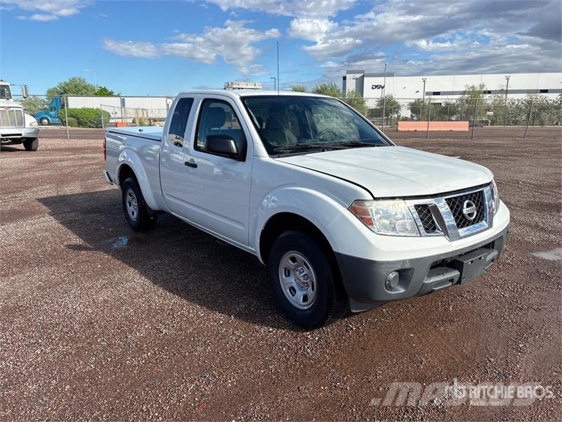 Nissan Frontier 4x2 Extended Cab Pickup Anders