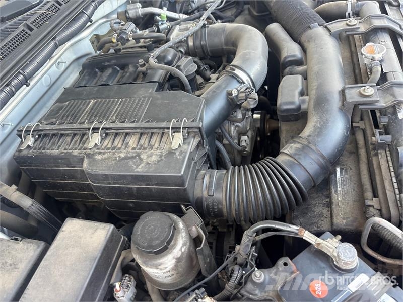 Nissan Frontier 4x2 Extended Cab Pickup Andre