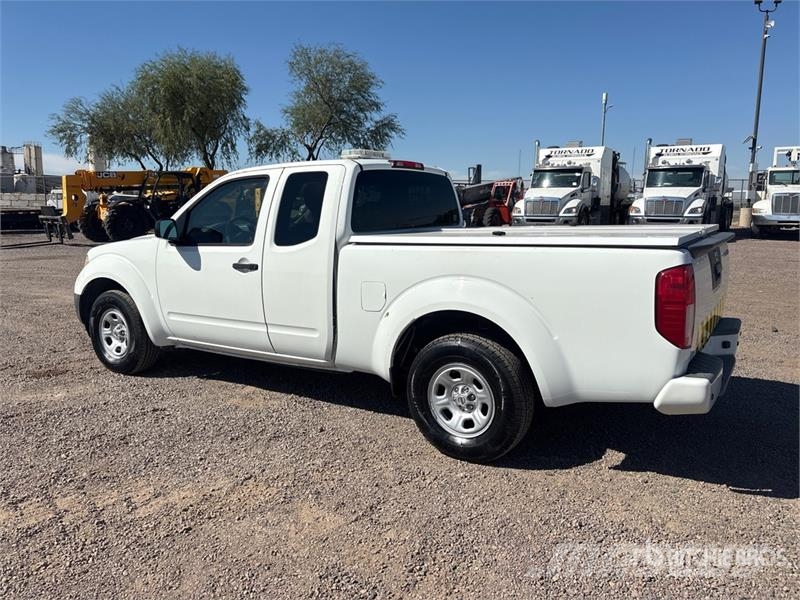 Nissan Frontier 4x2 Extended Cab Pickup Andre