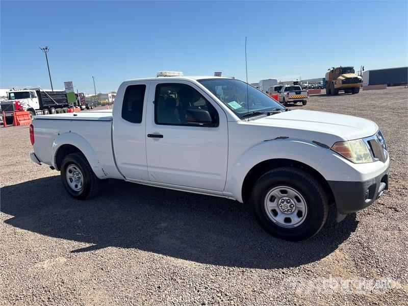 Nissan Frontier 4x2 Extended Cab Pickup Andre