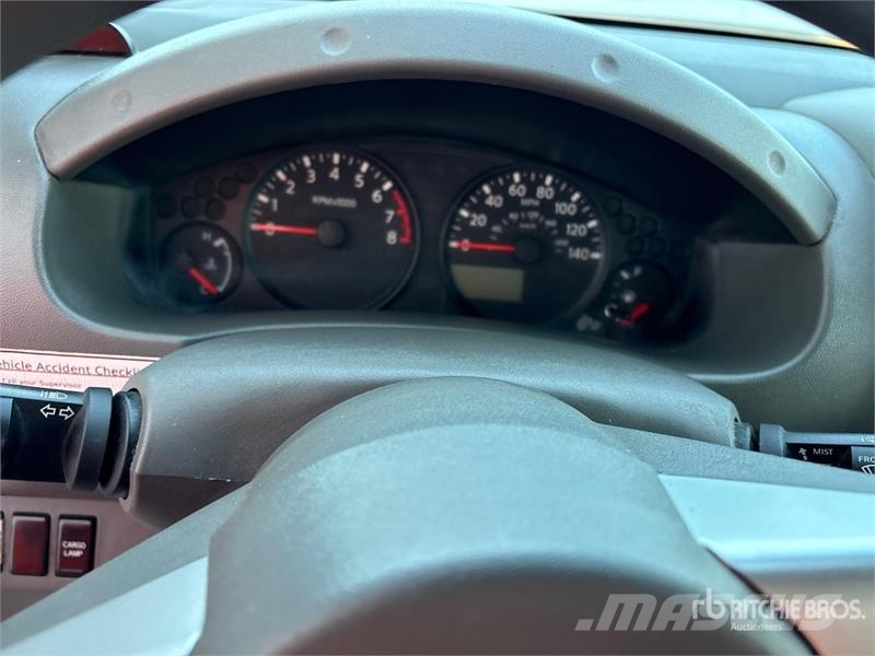 Nissan Frontier 4x2 Extended Cab Pickup Anders