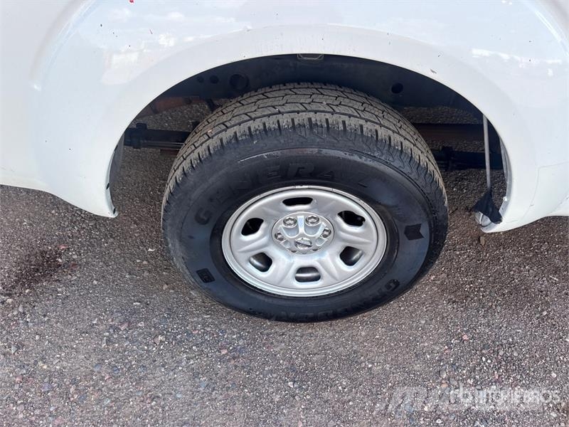 Nissan Frontier 4x2 Extended Cab Pickup Andre