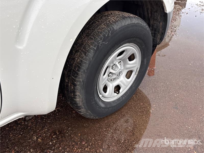 Nissan Frontier 4x2 Extended Cab Pickup Anders