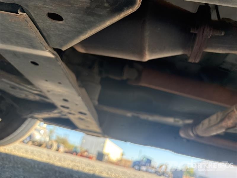 Nissan Frontier 4x2 Extended Cab Pickup Други