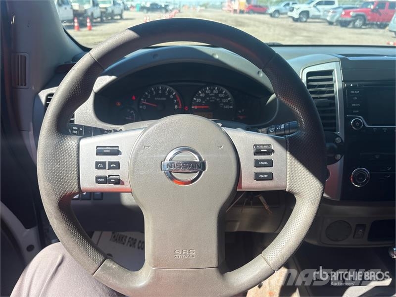 Nissan Frontier 4x2 Extended Cab Pickup Andre