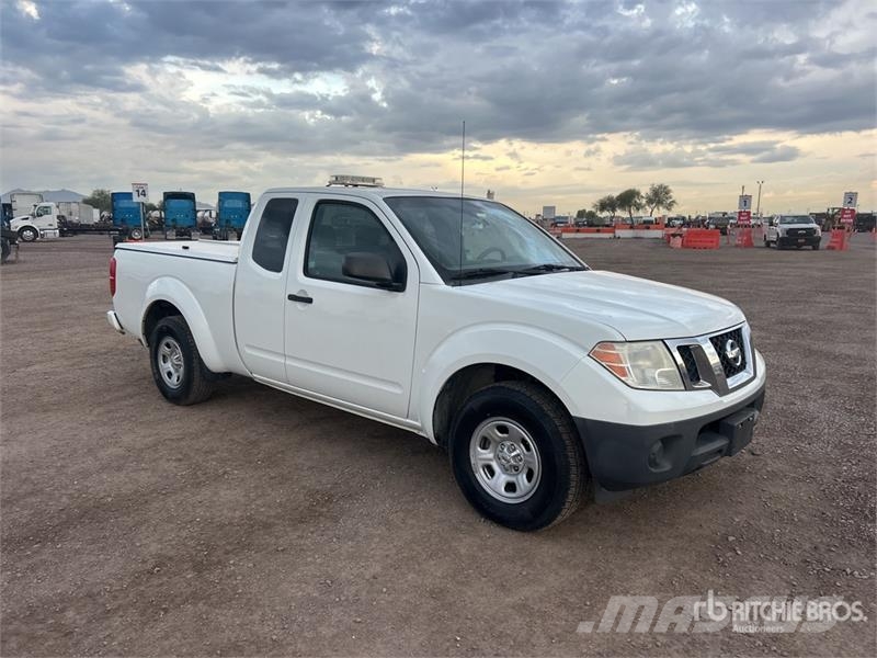 Nissan Frontier 4x2 Extended Cab Pickup Ostalo