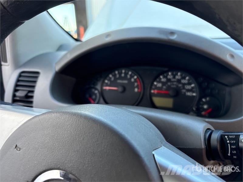 Nissan Frontier 4x2 Extended Cab Pickup Drugi