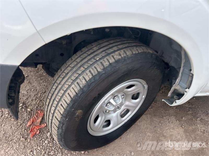Nissan Frontier 4x2 Extended Cab Pickup Ostalo