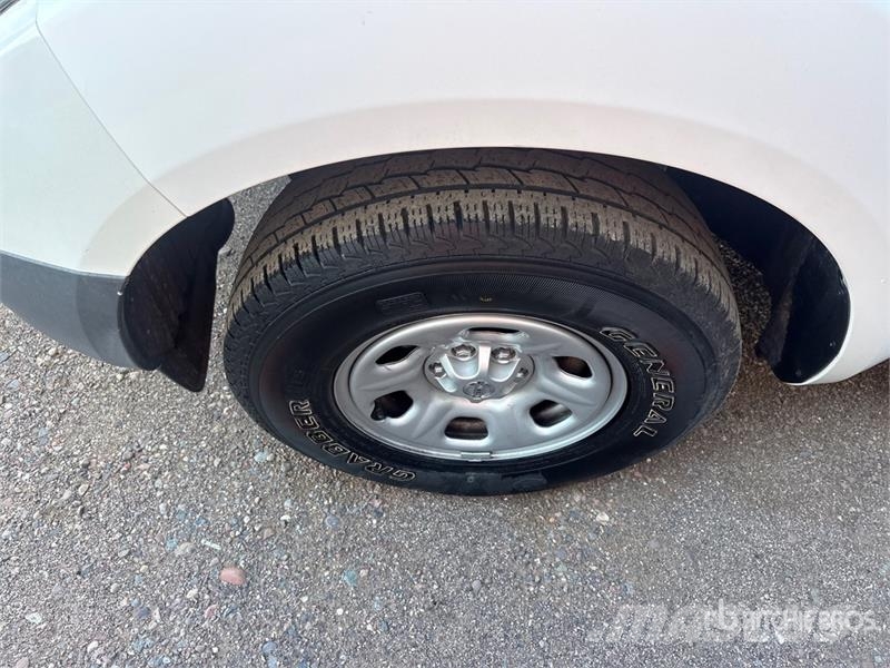 Nissan Frontier 4x2 Extended Cab Pickup Andre