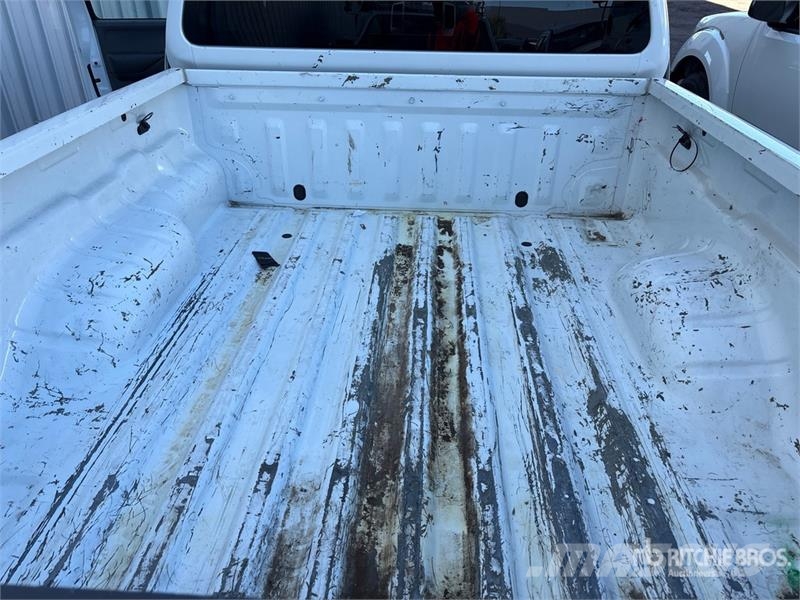 Nissan Frontier 4x2 Extended Cab Pickup Drugi