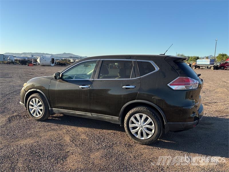 Nissan Rogue 2WD SUV Cars