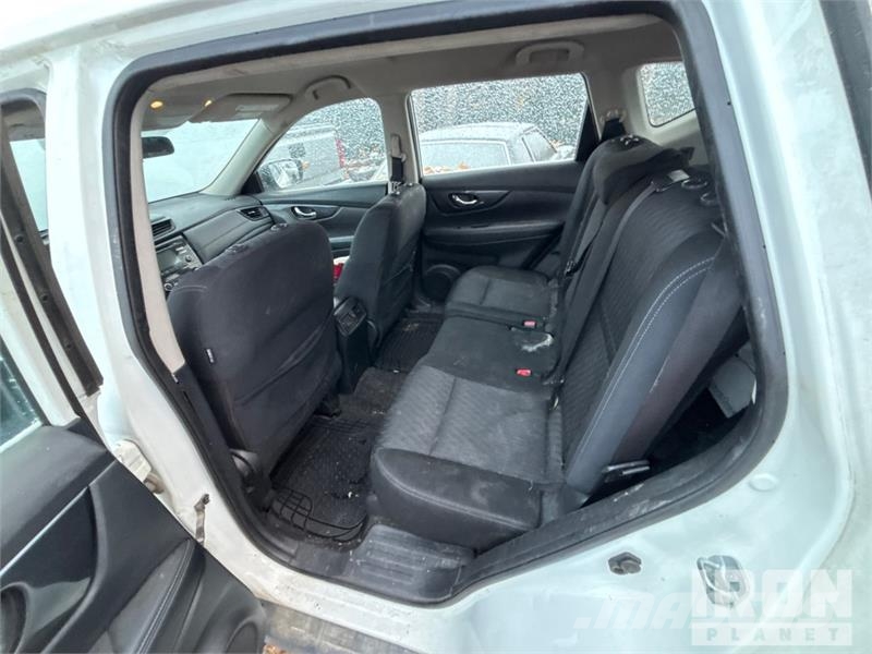 Nissan Rogue AWD SUV Avtomobili