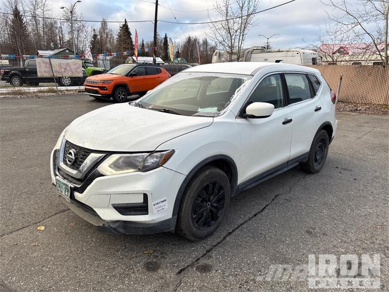 Nissan Rogue AWD SUV Avtomobili