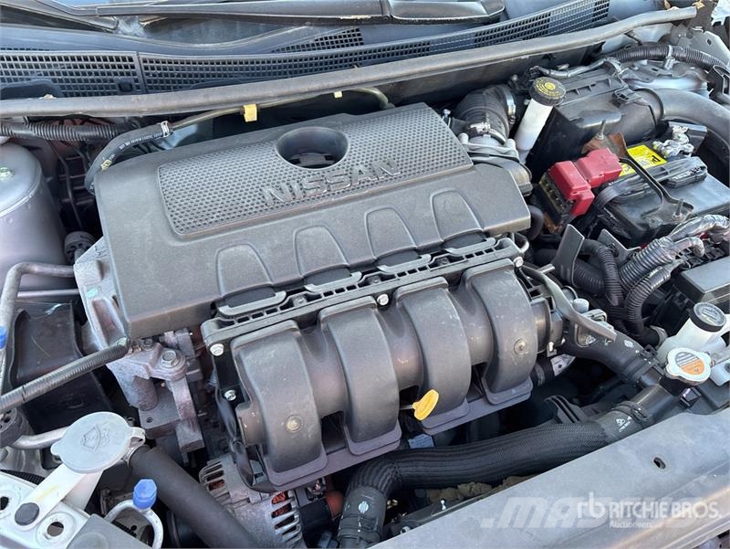 Nissan Sentra Automobile PKWs