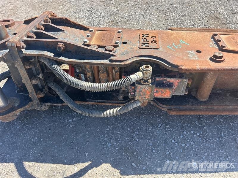 NPK GH-9 Hydraulic Breaker Martelos / Rompedores