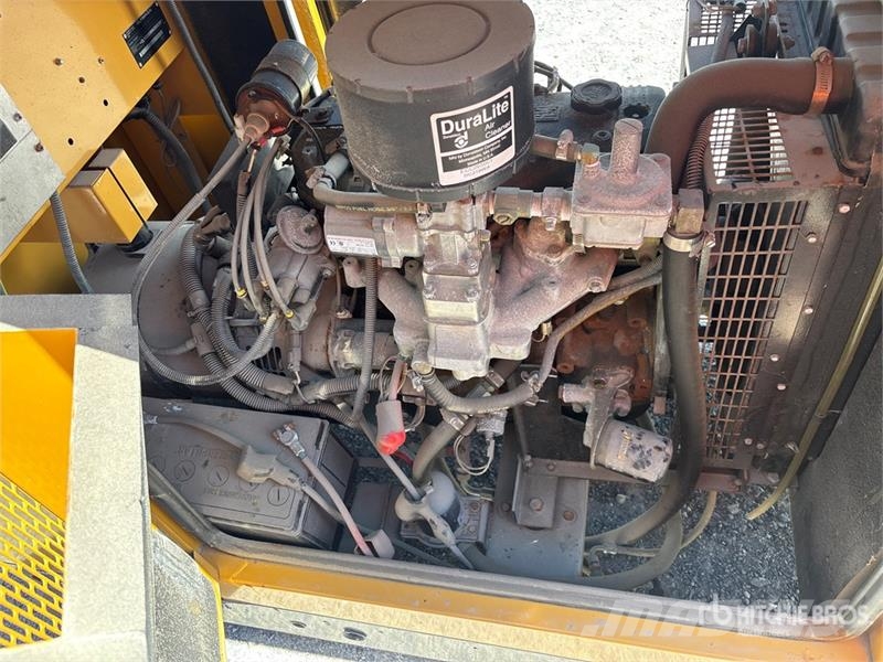 Olympian G10U3S 10 kVA Skid-Mounted Natural Gas Generator S Dízel áramfejlesztők