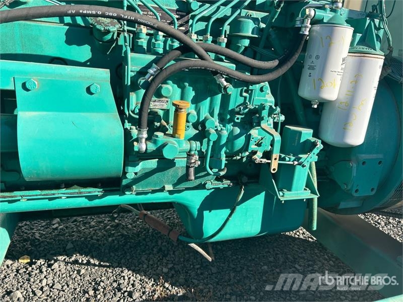 Onan 250 kW Skid-Mounted Generator Set Дизельні генератори