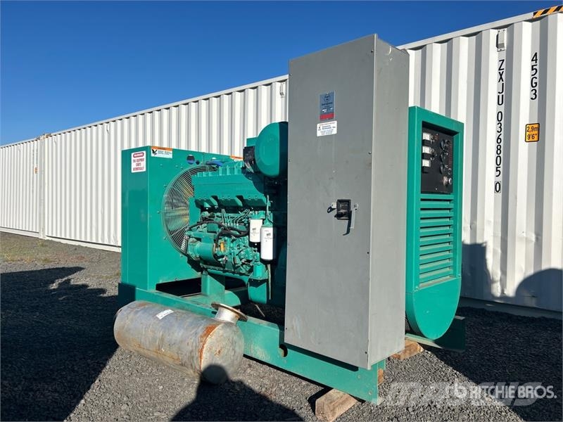Onan 250 kW Skid-Mounted Generator Set Дизельні генератори