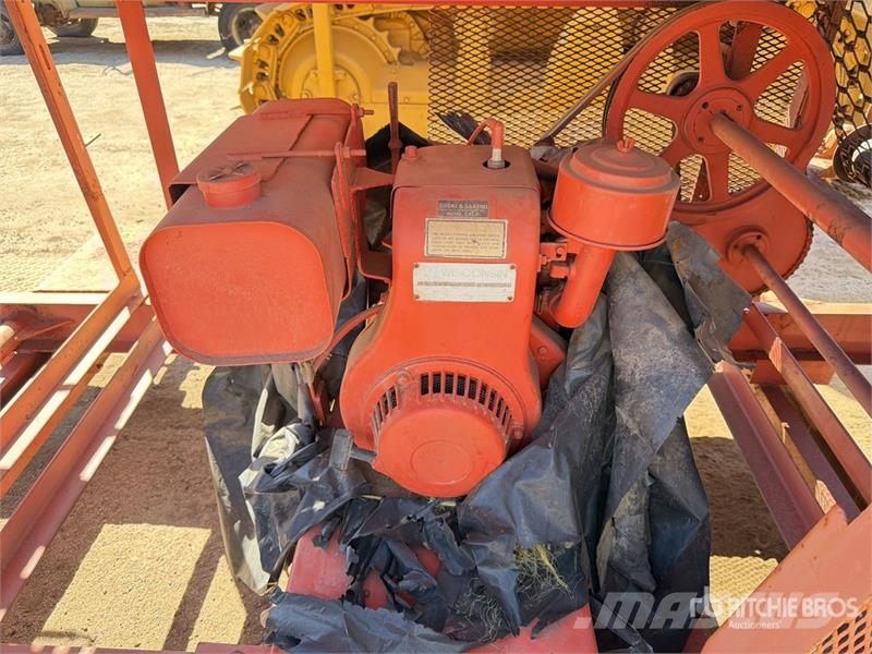 Onion Harvester Sibulakoristusmasinad