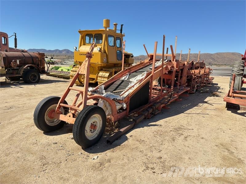 Onion Harvester Sibulakoristusmasinad