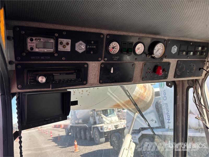 Oshkosh S-2146 Φορτηγά-Μπετονιέρες
