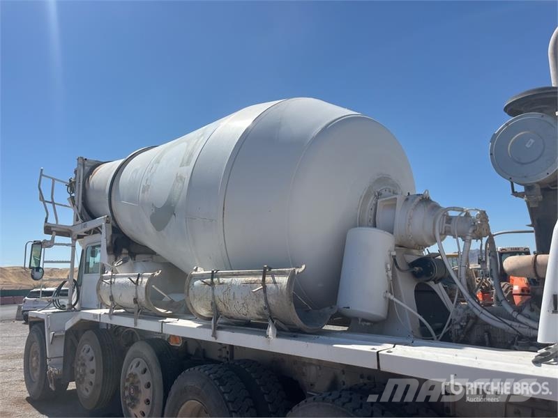 Oshkosh S-2146 Camion malaxeur