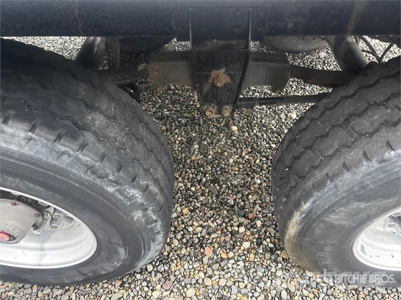 OSW 15 ft 6 in Tri/A Turntable Pup Dump Trailer Самоскиди
