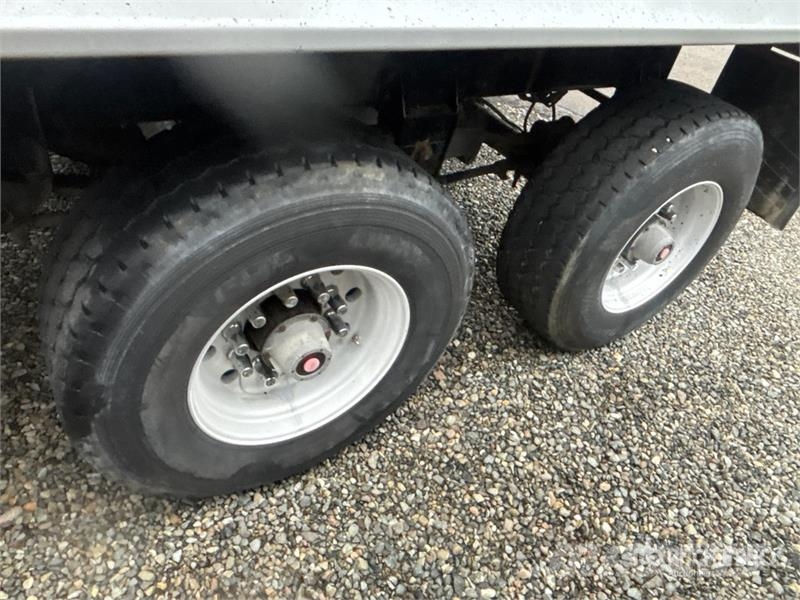 OSW 15 ft 6 in Tri/A Turntable Pup Dump Trailer Самоскиди