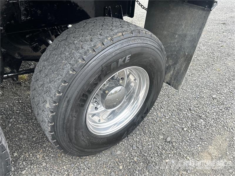 OSW 18 ft Quad/A Pup Dump Trailer Самоскиди