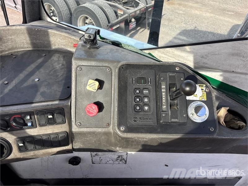 Ottawa 4x2 Spotter Truck Термінальні трактори