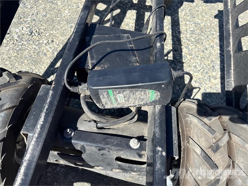  Overland EC-644-13F Electric Powered Utility Wagon Construction - Autres
