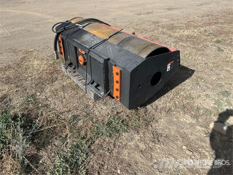 PABREAK VR720 73 in Skid Steer Vibratory Roller (I 롤러