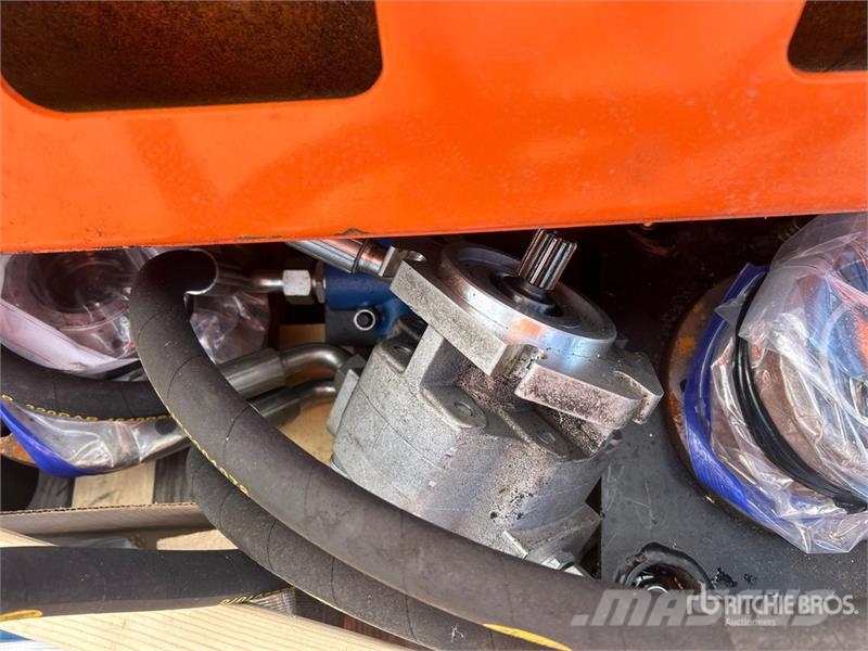 PABREAK VR720 73 in Skid Steer Vibratory Roller (I 롤러