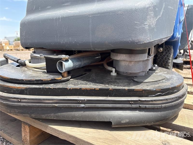 Pacific Walk-Behind Electric Floor Scrubber 其他拖車