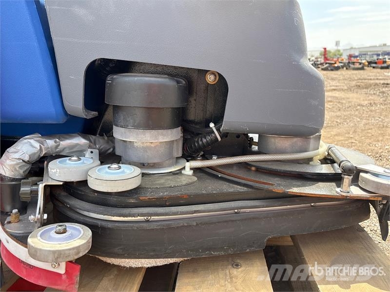 Pacific Walk-Behind Electric Floor Scrubber 其他拖車