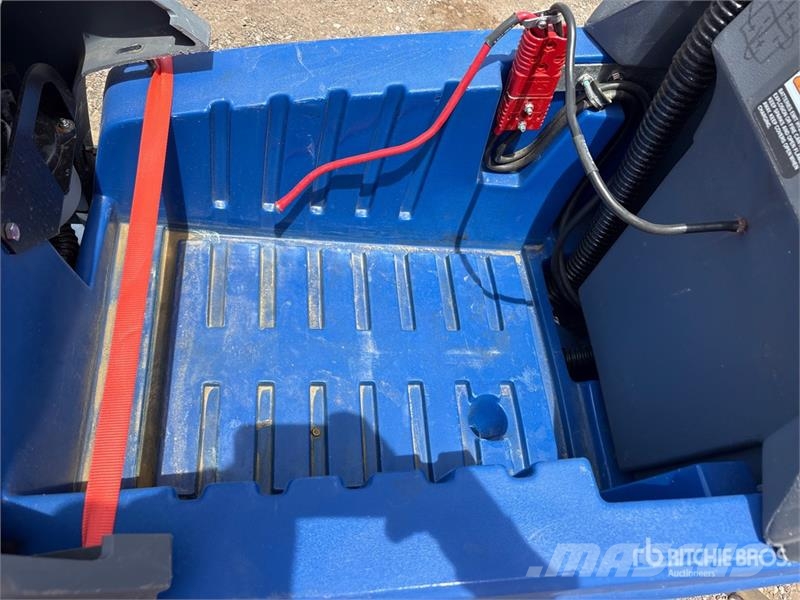 Pacific Walk-Behind Electric Floor Scrubber 其他拖車