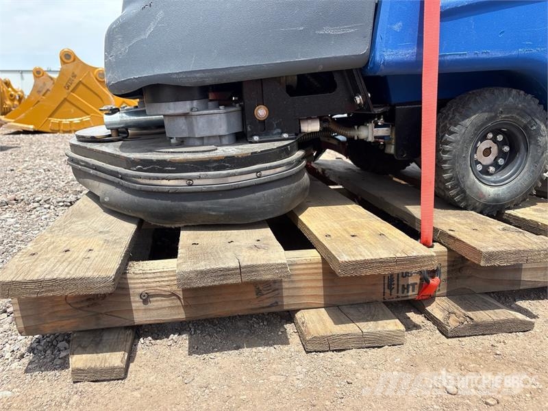 Pacific Walk-Behind Electric Floor Scrubber 其他拖車