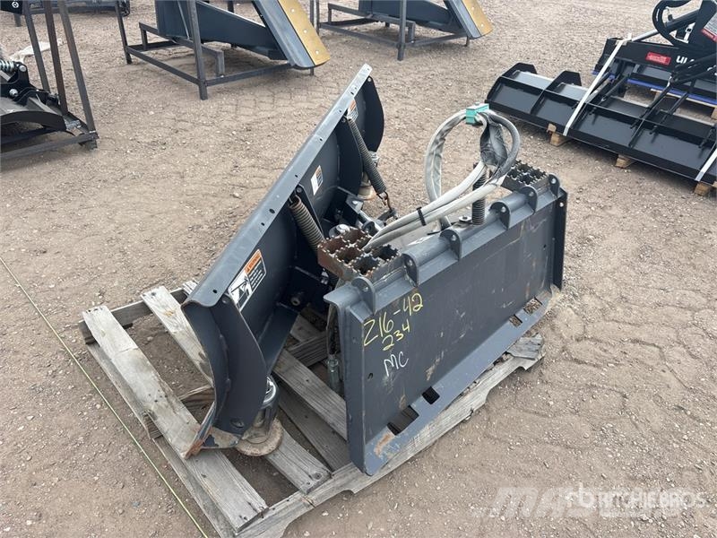 Paldin 173355 72 in Skid Steer Snow Blade スノーブレードとプラウ
