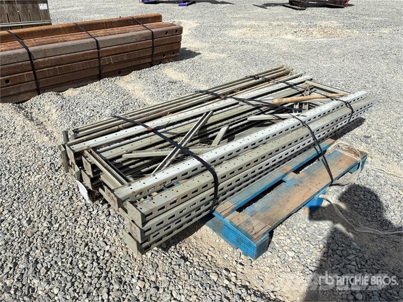  Pallet Racking معدات البناء - غير ذلك
