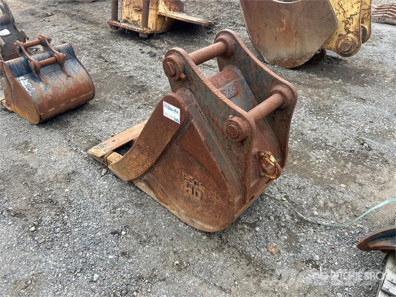 Peck 24 in Digging Excavator Bucket Kausi